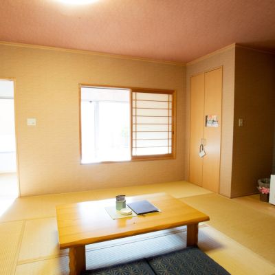 [Orchid] 10 Tatami + Private Open-Air Bath Included [Japanese Room] [Non-Smoking] 道後さや温泉ゆらら　家族の湯 クーポン
