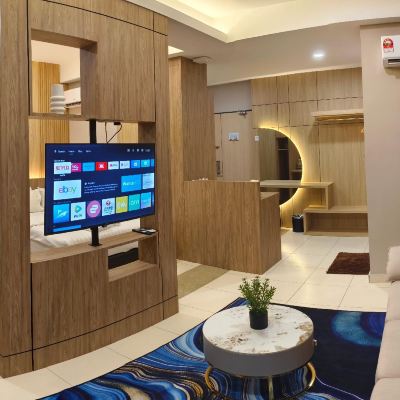 Suite Keluarga-Tidak Merokok Kupon Hotel Golden View Nilai