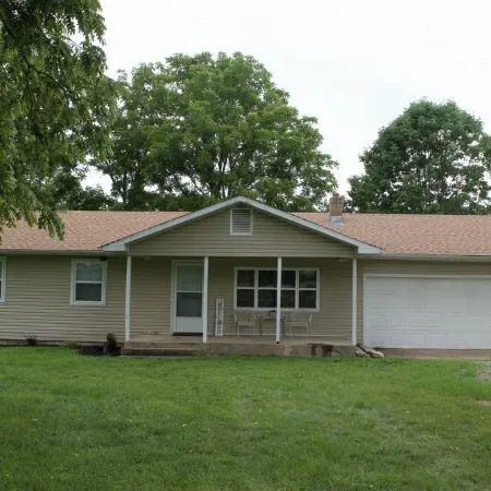Beautiful and peaceful home located just 10 minutes from the White River! Отели в г. Бакстер