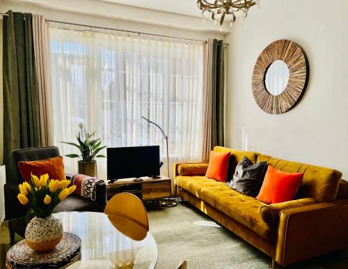 两卧室联排别墅