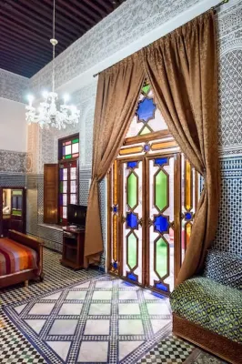 Riad les Chrifis Navette Aéroport 24 Sur 24