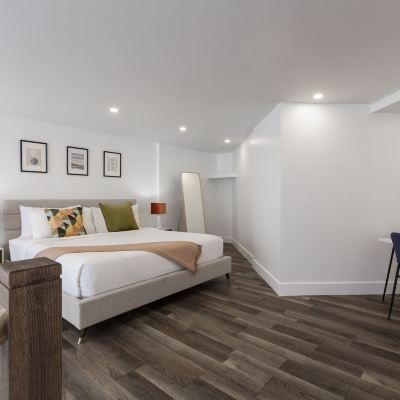 Loft King Suite With Sofa Bed-Non-Smoking Strata Hotel Promo Code