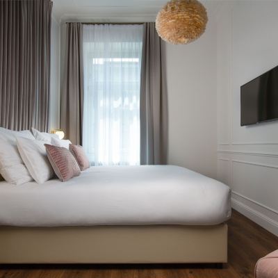 Executive Apartment Orea Place Seno Promo Code