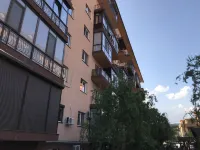 米利塔裡開放式客房住宅 M1 飯店 住宿飯店