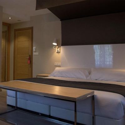 Superior Family Room (A Lomba) Lar de Donas Promo Code