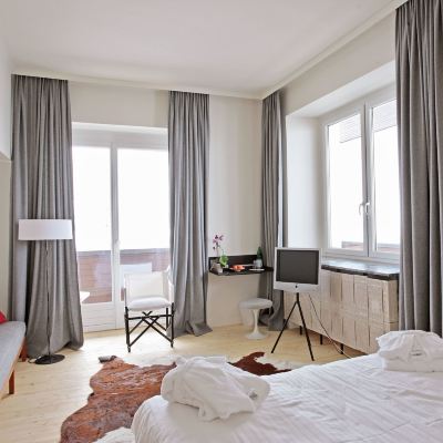 Run Of House Miramonte Promo Code