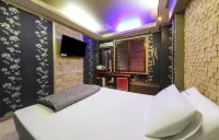 Brown Hotel