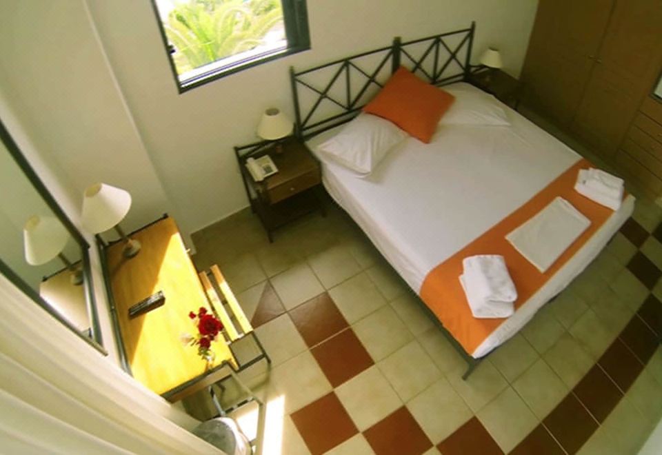 带海景的双人房