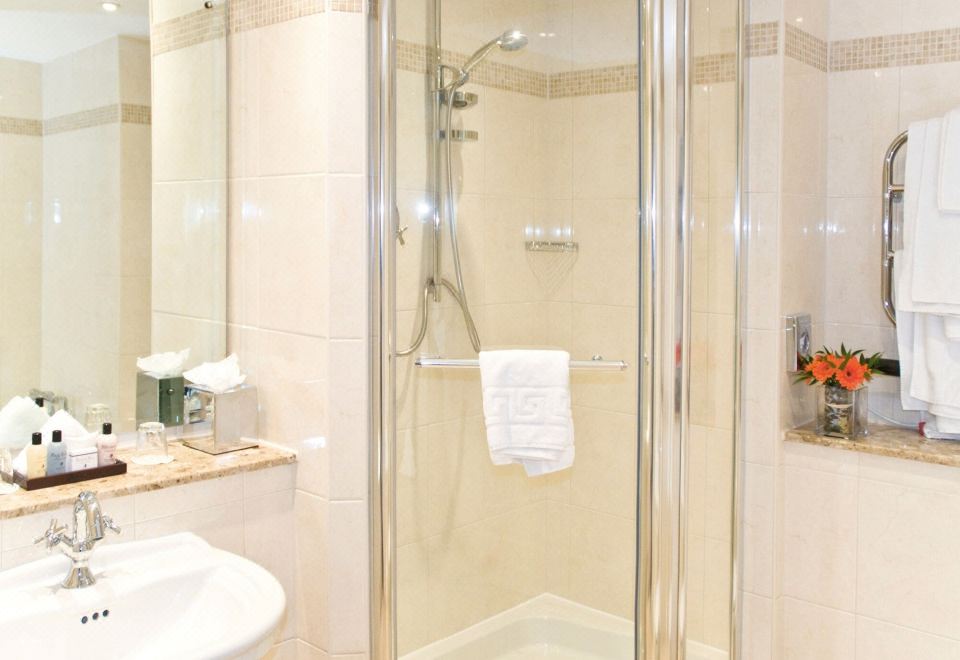 豪华客房， 1 张双人床， 阳台