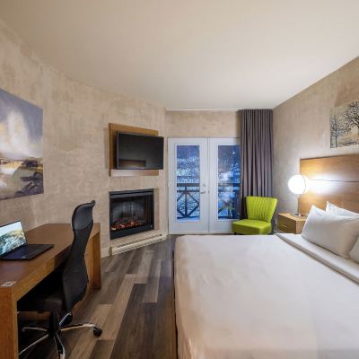 Privilege Room, 1 King Bed, Large European Shower Hotel Chateau Bromont Promo Code