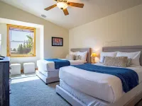 Cranbrook Cottage - Family Home + Hot Tub + Pool Table Hotels in Hailey