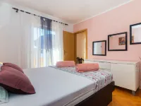 Apartments Matko Hotels in Podgora