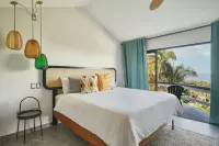 Catalina Tropical Lodge Hotele w: 