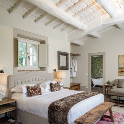 Deluxe Suite with Valley View Lupaia Promo Code