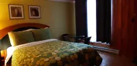 Pine Grove Motel