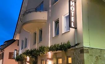 Weinstadt Hotel - Das Original