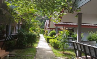 Lanta Baahra Bungalows Krabi