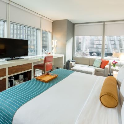 Deluxe King Room with City View Kinzie Hotel Promo Code