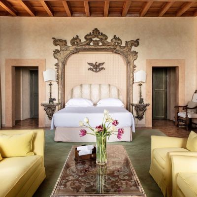 the Castello Suite La Posta Vecchia Hotel Promo Code