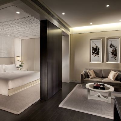 城中靜謐大床房丨超大面積 天津海河悅榕莊優惠