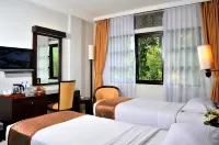 Sari Ater Hotel & Resort Hotel di 