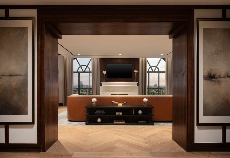 丽思卡尔顿总统套房，可使用俱乐部休息室