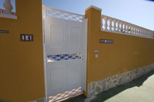 Dar Saioa Three-Bedroom Townhouse