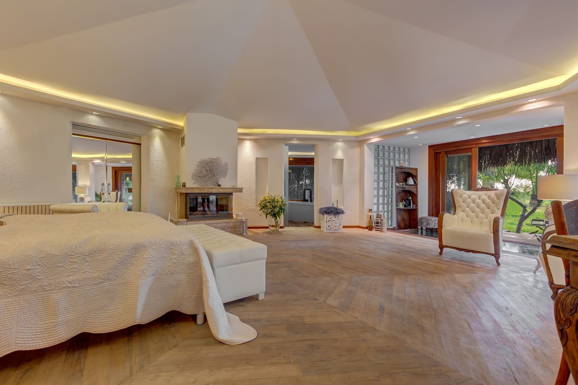 湖绿色超级豪华房