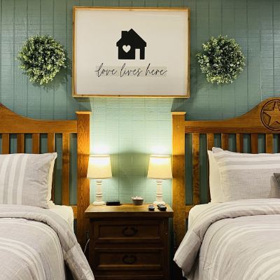 Deluxe Two-Bedroom Suite The Big Texan Motel Promo Code