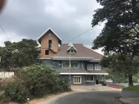 Jays Inn