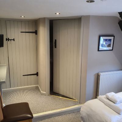 Standard Double Room with Double Bed Dragon Inn Promo Code