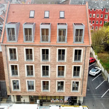 Aura Apartment Hotel
