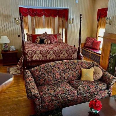 Romantic Single Room, Ensuite, Garden View (Arthur Brown) Black Swan Inn Promo Code