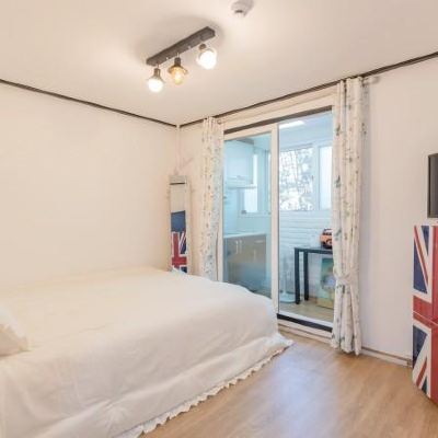 룸 205 (1동) 몽산포 파인 펜션 태안 쿠폰