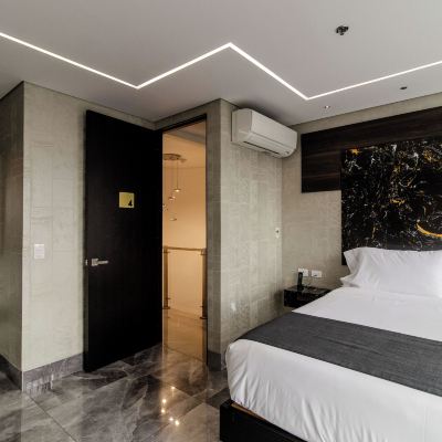 4-Bedroom Penthouse With Hot Tub Haven Promo Code