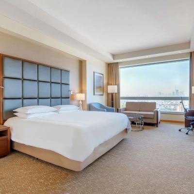 豪華房 1張特大床 杜拜阿古來爾瑞士酒店優惠