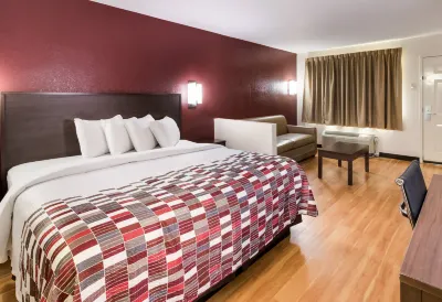 Red Roof Inn & Suites Commerce - Athens Hotels in 