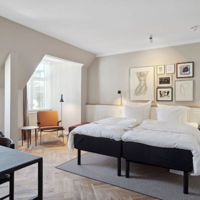 Superior Room (1 King Size Bed or 2 Single 180x200cm) Hotel Kong Arthur Promo Code