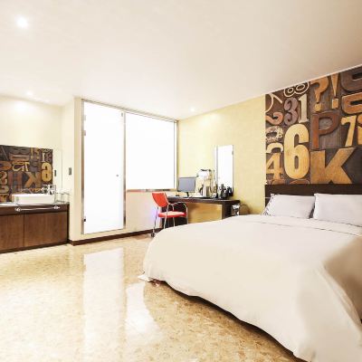 디럭스 룸 아마다 모텔 쿠폰