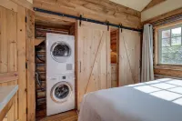 9 Cabin Hollow 2 Bedroom Home by Moonlight Basin Lodging