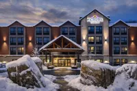Microtel Inn & Suites by Wyndham Mont Tremblant Hôtels à : 