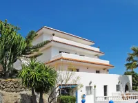 Cuevecitas Hotels in Candelaria