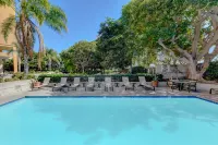 Hotel Fera Anaheim, a DoubleTree by Hilton