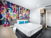 ibis Styles Brisbane Elizabeth Street Hotel a 