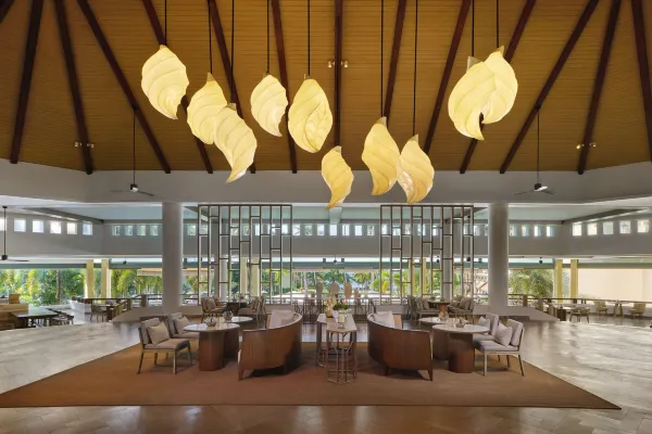 Phuket Marriott Resort & Spa, Merlin Beach