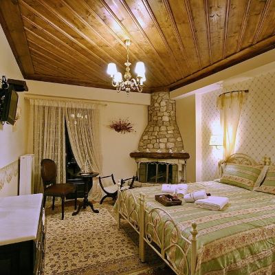 Deluxe Double Room, Fireplace (2 Pax)