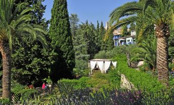 Aec Village Vacances - les Cèdres