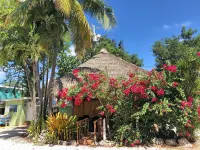 The Pelican Key Largo Cottages