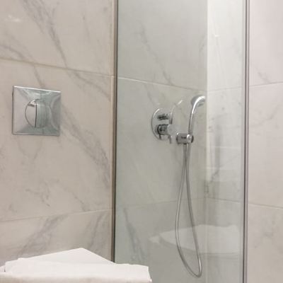 經濟雙人床或雙床房 雅典普瑞亞酒店優惠