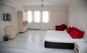 Beyaz Otel - Housity
